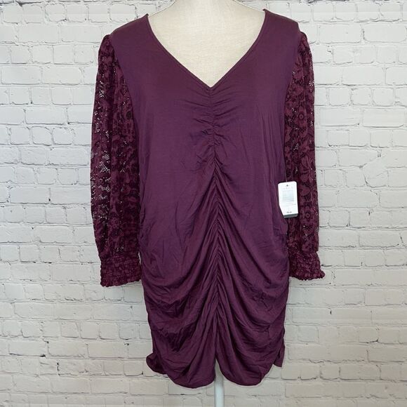 NWT Torrid Plum Lace Sleeve Blouse - Picture 3 of 8